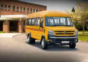 Force Traveller N School Wider 4020 : 24 / 30 /33 Seater Van